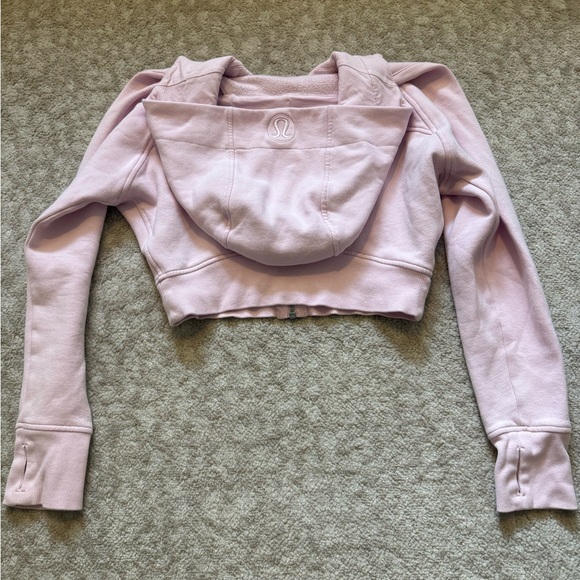 lululemon Scuba Full-Zip Cropped Hoodie - Picture 2 of 5
